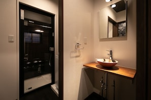 Maison Standard, 3 chambres (CGT2-1) | Lavabo de la salle de bain