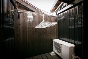 Casa standard, 3 quartos (CGT2-1) | Terraço/pátio
