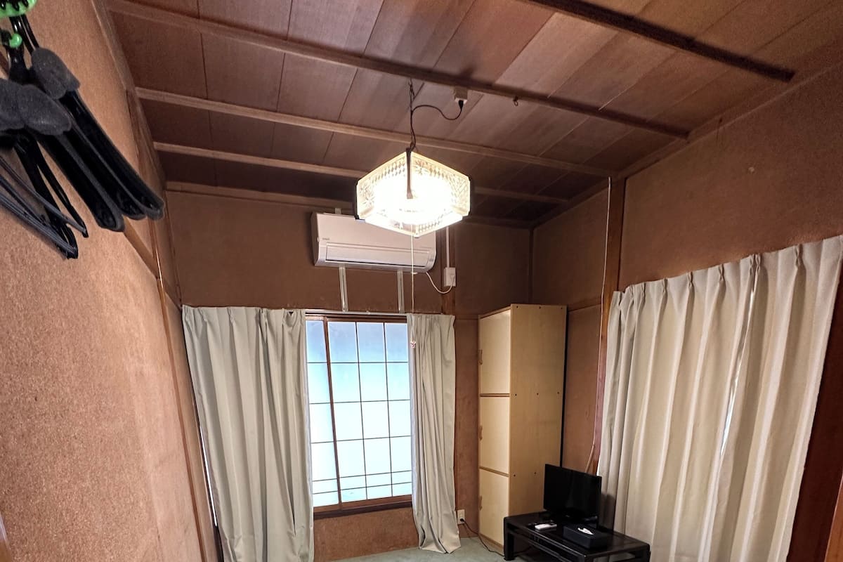 Basic Room | 1 bedroom, premium bedding, down comforters, Tempur-Pedic beds
