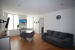Living area - SANTORINI 1 (La Fère)
