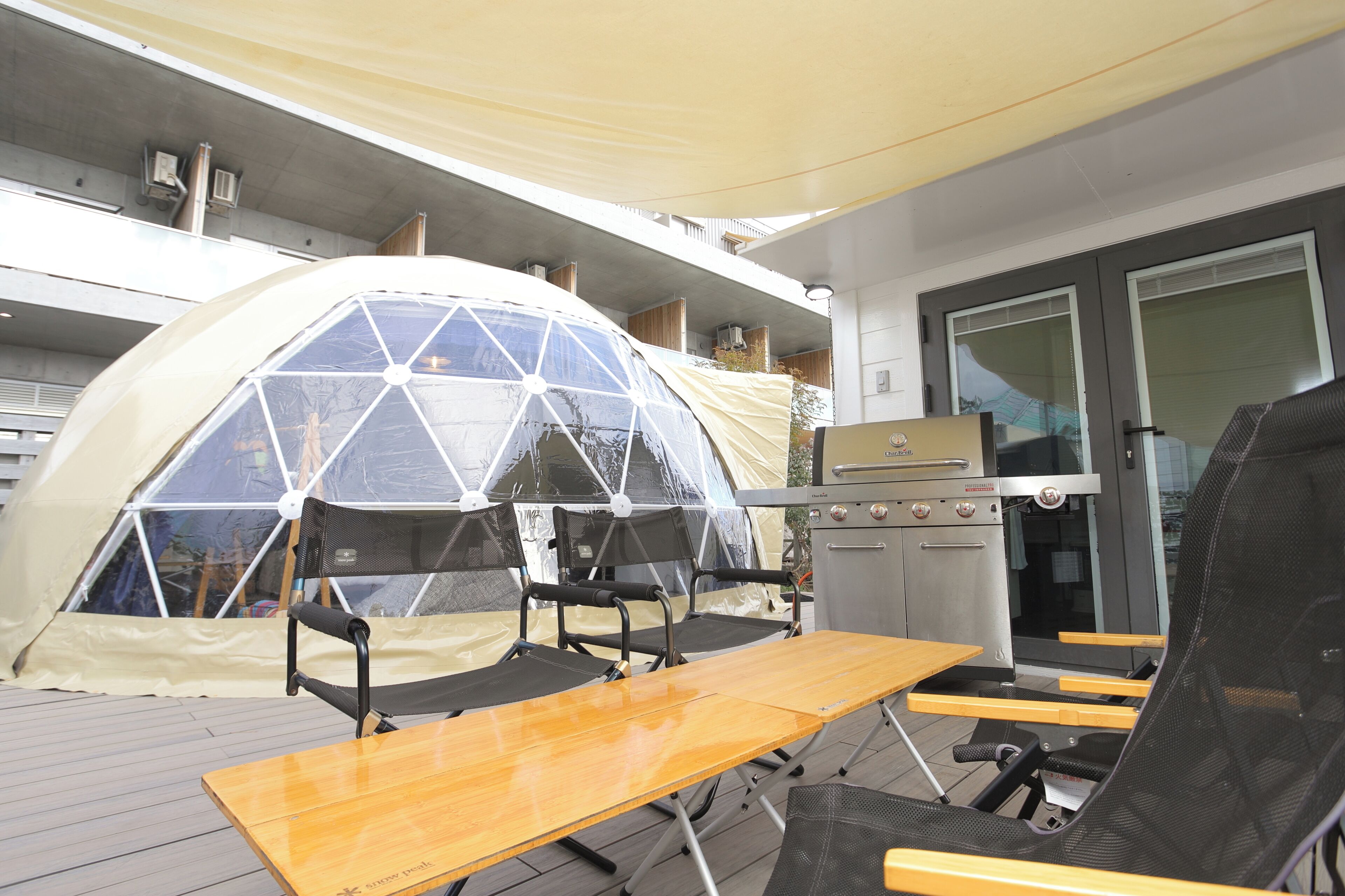 Coffres-forts dans les chambres, décoration personnalisée