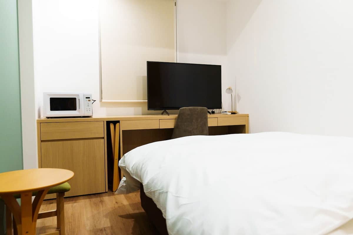Caja de seguridad en la habitación y decoración personalizada
