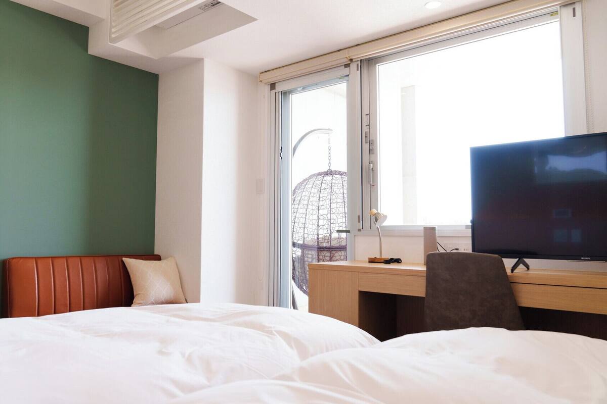 Coffres-forts dans les chambres, bureau, Wi-Fi gratuit