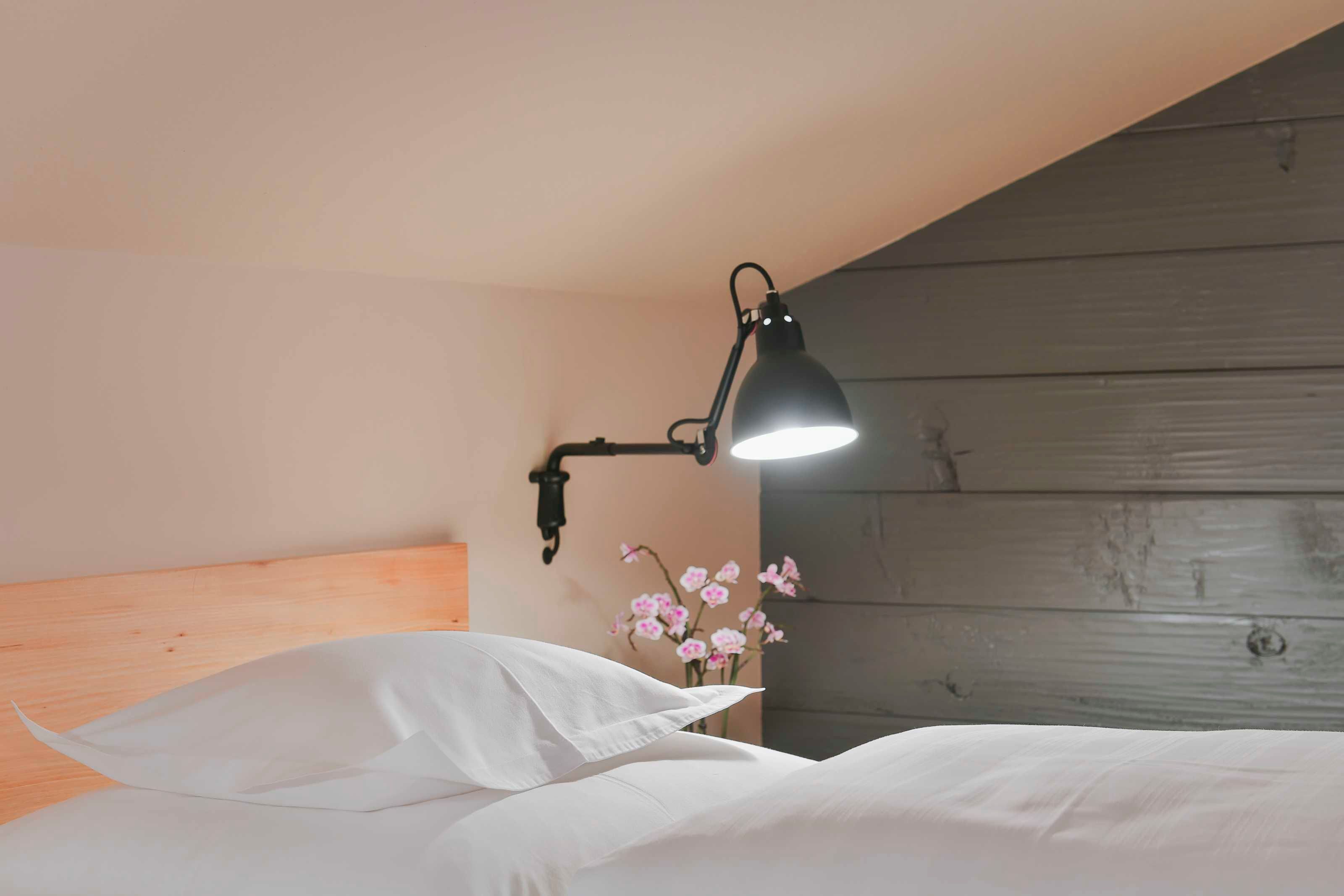 2 bedrooms, in-room safe, bed sheets