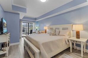 5 bedrooms, desk, iron/ironing board, travel cot