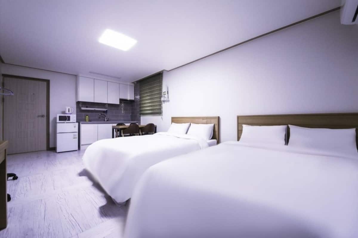 Family Twin Room