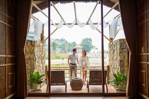 Porch - Memorina Ninh Binh Resort (Gia Vien)