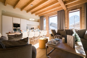 Smart TV, fireplace - Chalet in Megève with Mont-Blanc Views (Praz-sur-Arly)