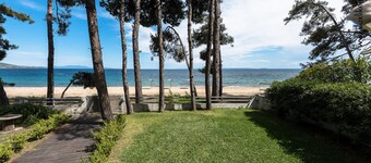 Mediterranee Beachfront House by Luxlikehome