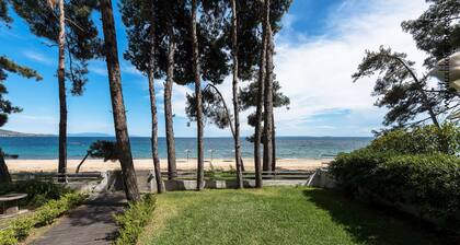 Mediterranee Beachfront House by Luxlikehome