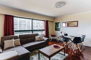 电视、流媒体服务