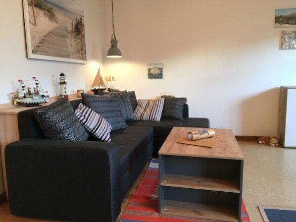 TV - Beach tent large - house beach shell / Biedrowski (Friedrichskoog)