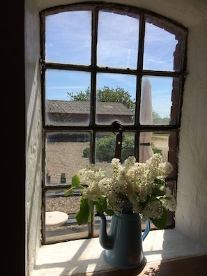 Familienapartment | Blick auf den Innenhof