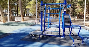 Children’s play area – outdoor
