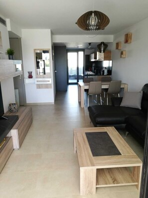 تلفزيون ذكي