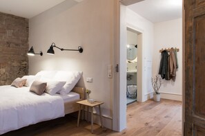 1 Schlafzimmer, Zimmersafe, Bügeleisen/Bügelbrett, kostenloses WLAN