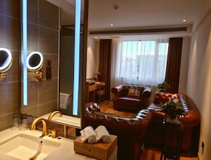Bathroom - James Joyce Coffetel (Beijing)