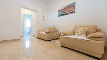 Villa (Villa JoMa-Eight Bedroom Villa) | Living room | TV