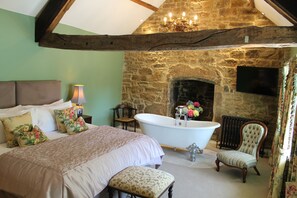 15 makuuhuonetta, silitysrauta/-lauta, Wi-Fi