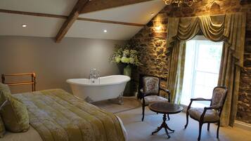 15 bedrooms, iron/ironing board, WiFi