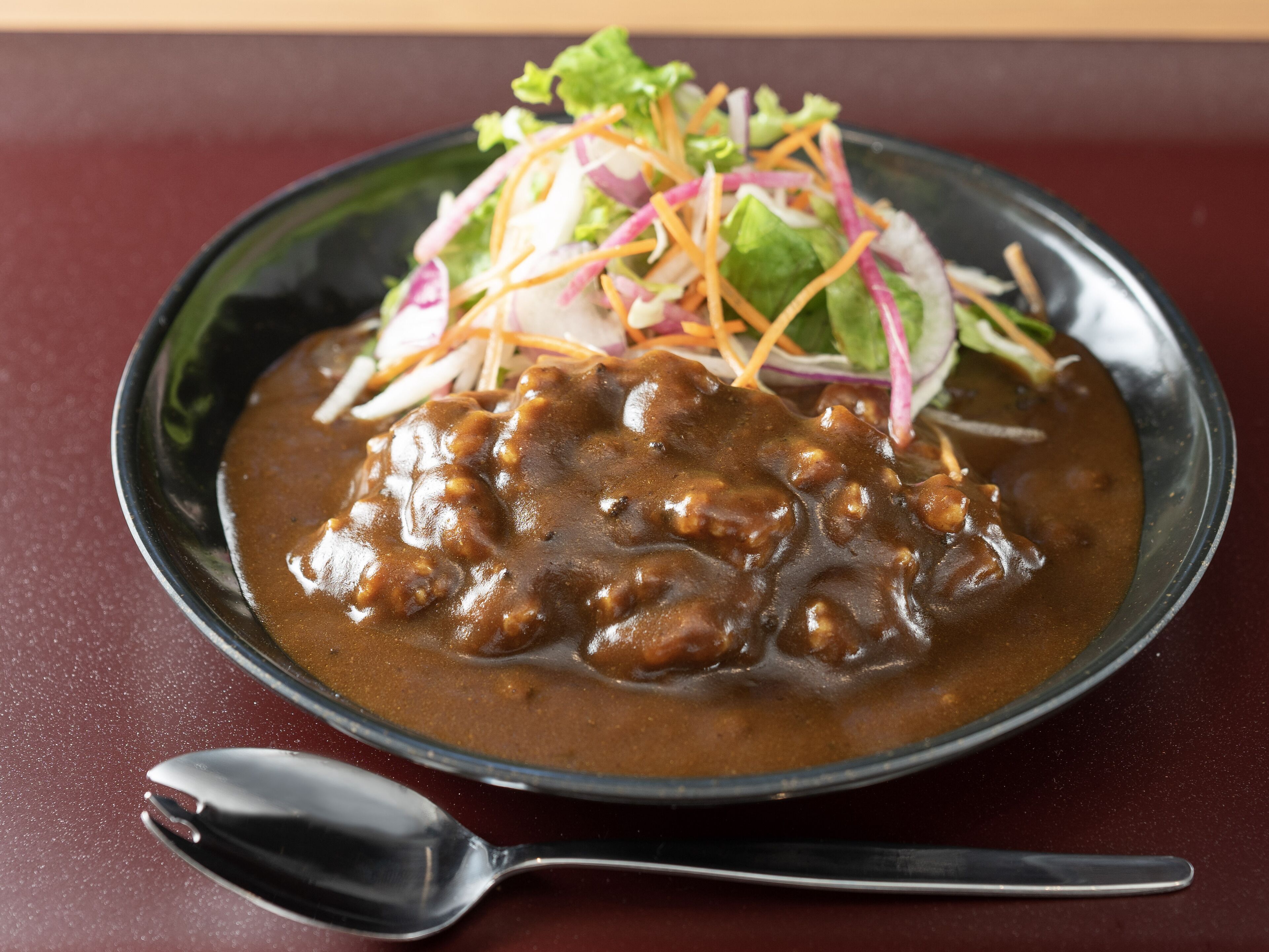 daily buffet breakfast (jpy 1200 per person)