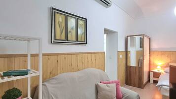 Studio (Studio Heart of The Town) | Interior