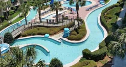 FREE Boat Slip for Rentals Now Through Fall, Lazy River, Top Floor condo