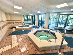 Interior - Top Floor Views, Heated Indoor Pool, Hot Tubs, Lazy River, Boat Slips Available! (Orange Beach)