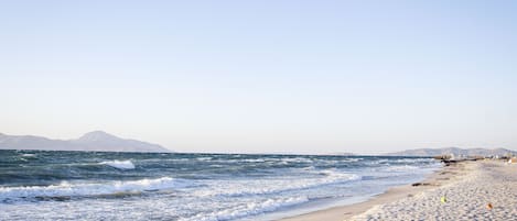 Beach/ocean view