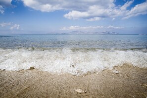 Beach nearby, white sand, beach bar - Marika Apartments (Kos)