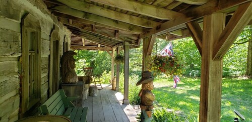 Circa 1850 Settlers Cabin