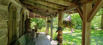 Circa 1850 Settlers Cabin