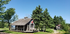 Exterior - Rustic Beach House (East Garafraxa)