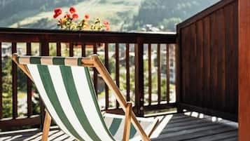 Family Suite, Mountain View | Balcony view
