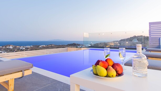 Outdoor pool - Lofos Apartments (Mykonos)