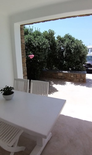Balcony view - Lofos Apartments (Mykonos)