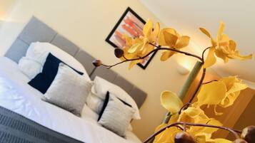 Business Apartment | 2 bedrooms, iron/ironing board, free WiFi, bed sheets