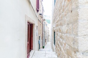 Apartment (One Bedroom Apartment) | View from property - Apartments Simović  (Dubrovnik)