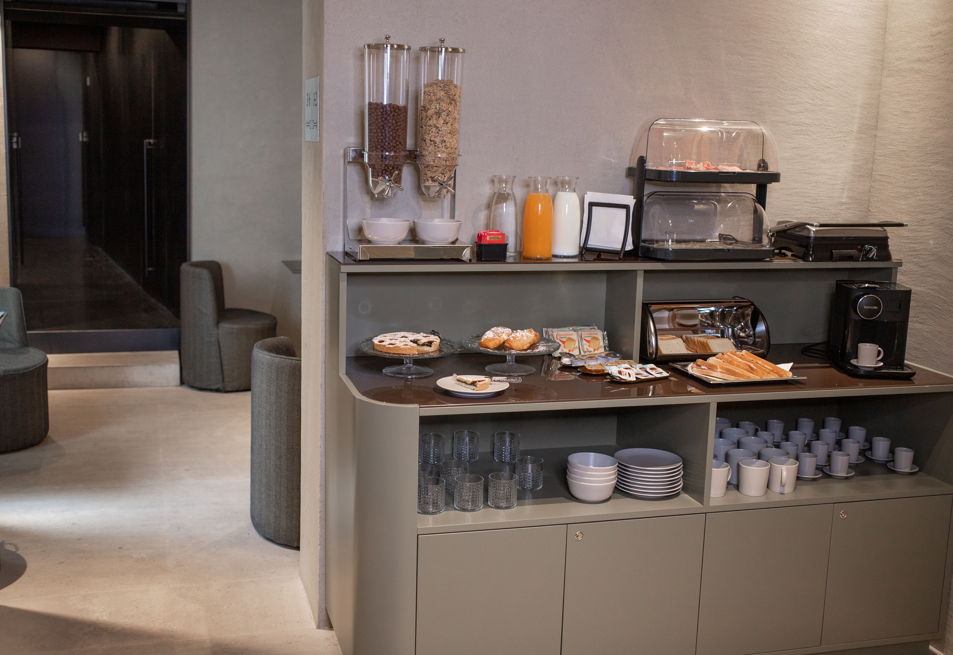 Foto - Elysium Suites collection