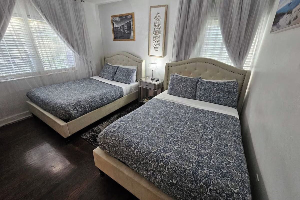 Family Room | 1 bedroom, Frette Italian sheets, premium bedding, pillowtop beds