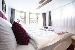 Chalet (incl. cleaning fee CHF 350) | 3 bedrooms, free cribs/infant beds, rollaway beds, free WiFi - Chalet Eggen (Zermatt)