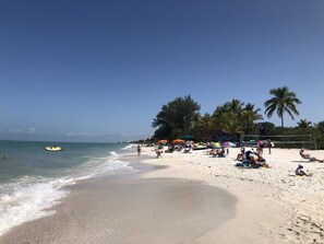 Beach nearby - True Florida Charm! Bonita Springs Home ~ Heated Pool ~ Private Lanai! (Bonita Springs)