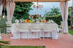 Servei de restauració a l'aire lliure