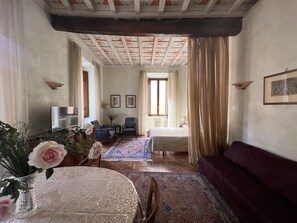 Nicht klassifiziertes Bild, 5 von 40, Schaltfläche