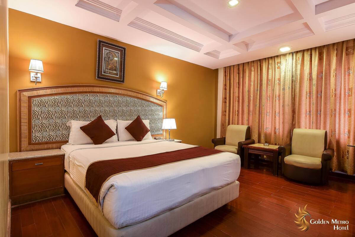 Phòng đôi hoặc 2 giường đơn Executive | Bộ đồ giường cao cấp, nệm cao su hoạt tính (memory foam), minibar 