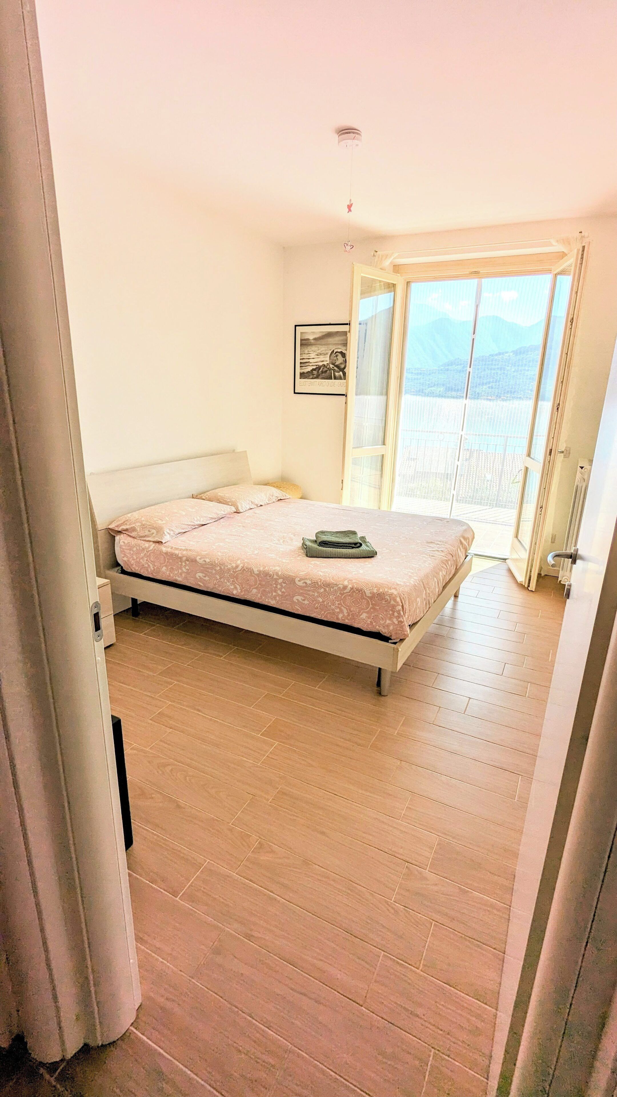 2 chambres, fer et planche à repasser, lit parapluie, Wi-Fi gratuit