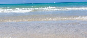 Paradise Inn On The Beach