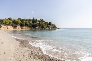 Biệt thự | 4 phòng ngủ, két bảo mật tại phòng, bàn, phòng cách âm 