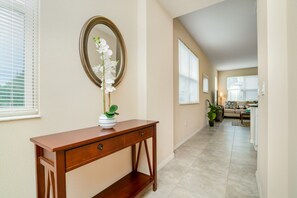 Casa de ciudad, 4 habitaciones | 4 habitaciones, decoración personalizada y muebles diferentes 