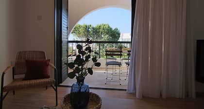 Phaedrus Living: Luxury Flat Protaras Sea View 9